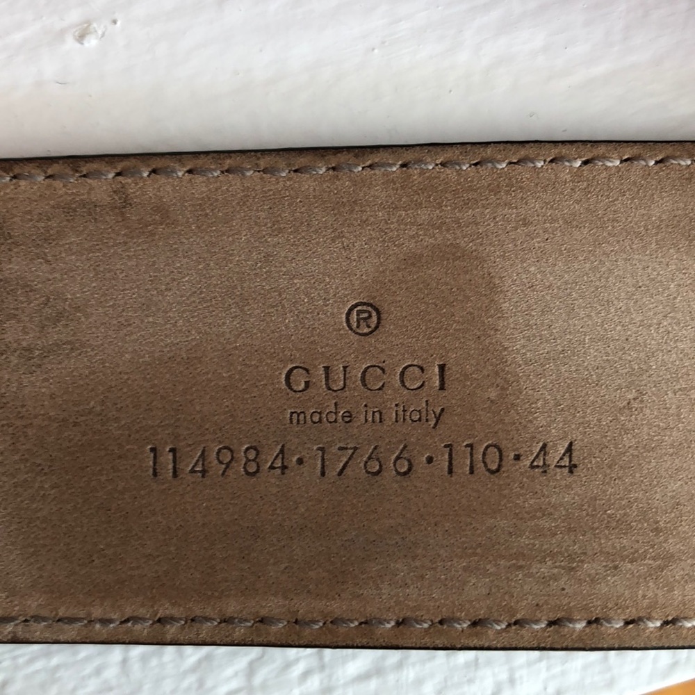 Authentic Gucci belt - Picture 2 of 2